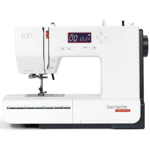 Bernette 37 Sewing machine