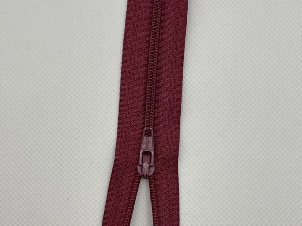 Maroon colour 525 Dress Zips 10 inch - Sewing Direct