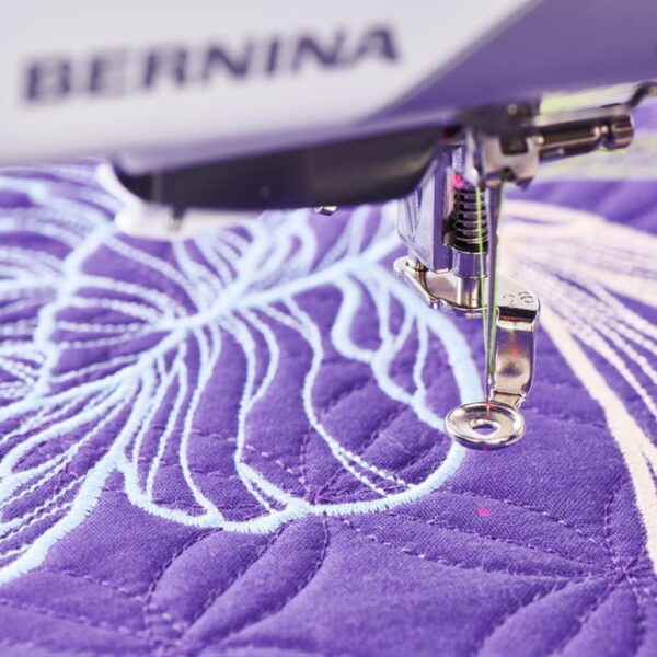 Bernina B990