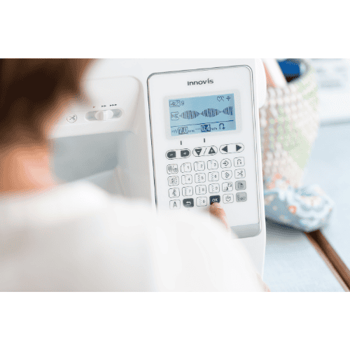 Brother Innov-is A150 sewing machine - Image 4