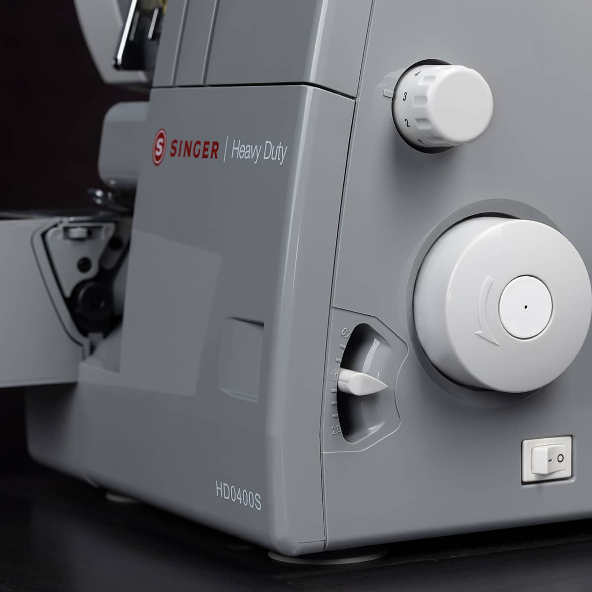 Singer Heavy Duty HD0405S Overlocker - Image 2