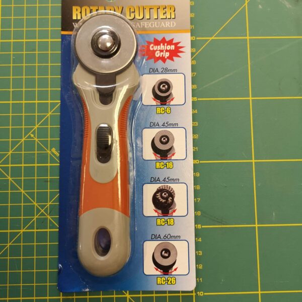 Rotary Cutter with Safe Guard