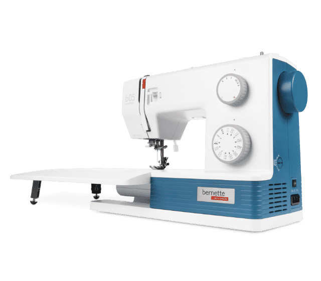 Bernette 05 Academy Sewing Machine - Image 2