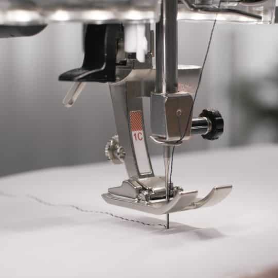 Bernina S-540 Sewing Machine - Image 4