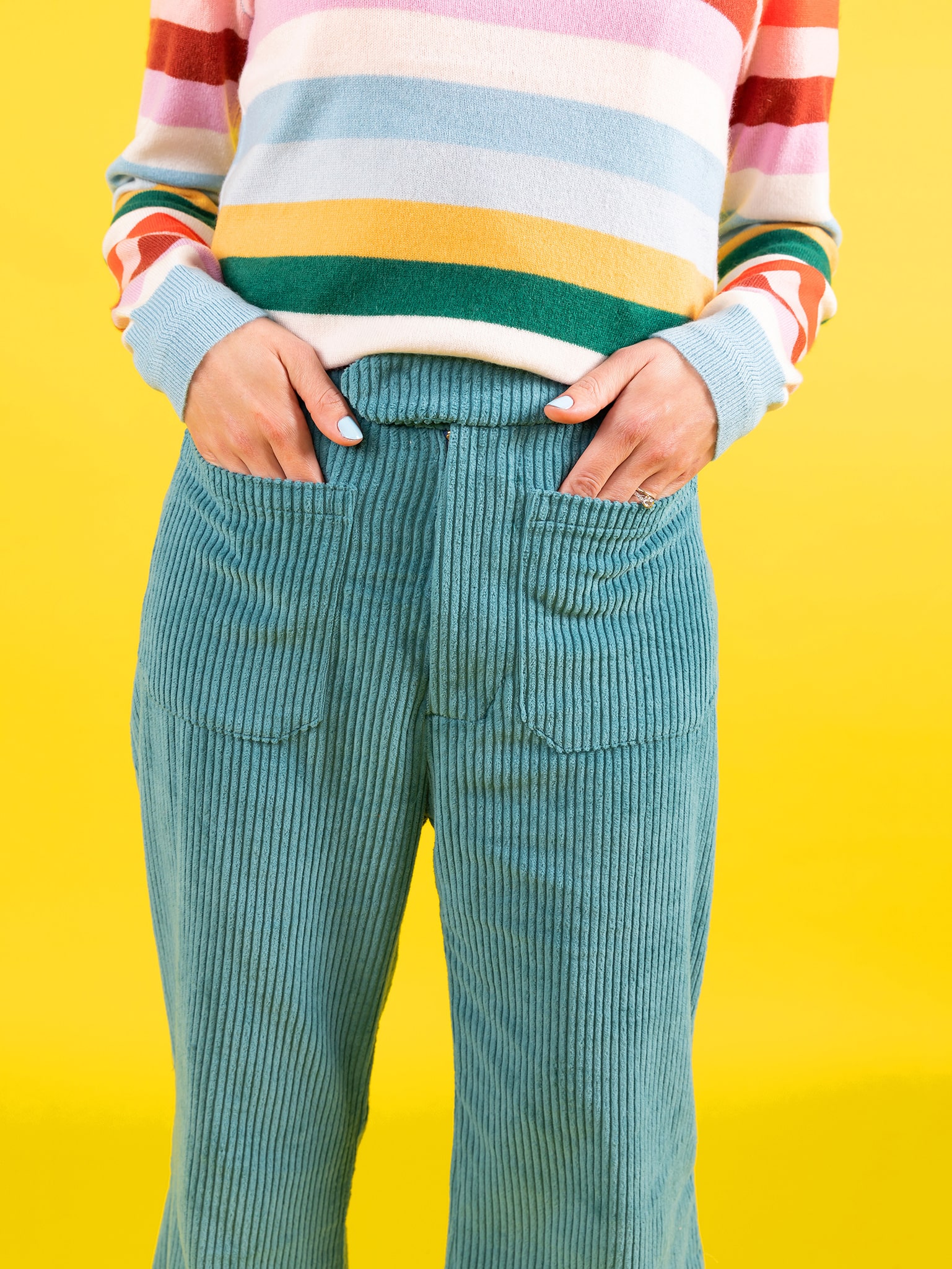 JESSA TROUSERS AND SHORTS - Image 8