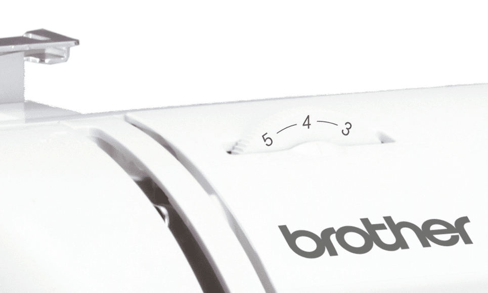 Brother LX25 Sewing Machine - Image 2