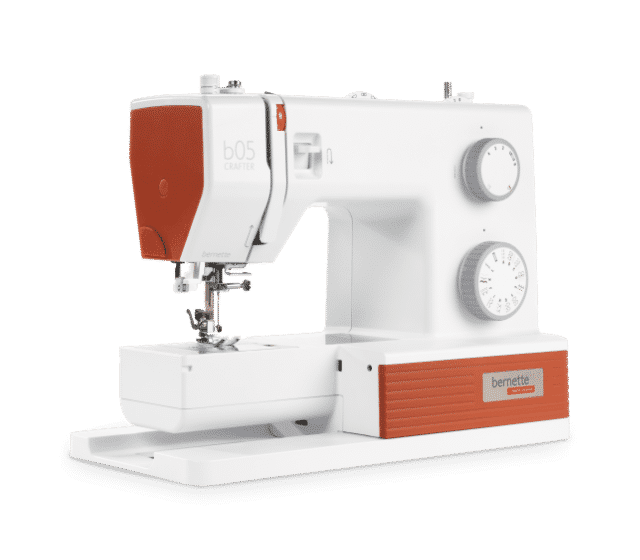 Bernette Heavy Duty 05 Crafter Sewing Machine, faster 1100spm - Image 3